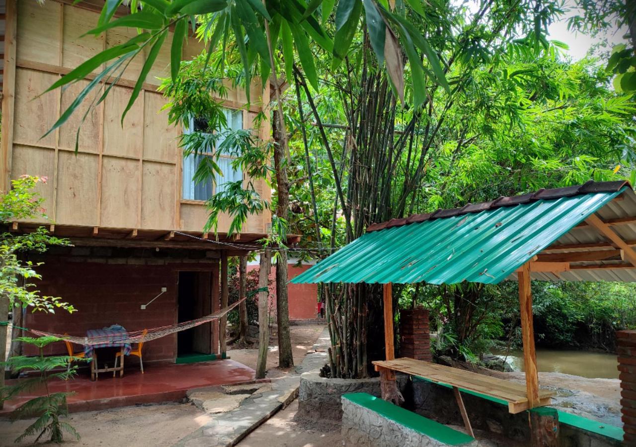 Sigiriya River Side Villa ภายนอก รูปภาพ